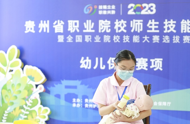 墊江縣中醫(yī)院：以賽促進護理技能提升 為患者提供優(yōu)質(zhì)護理服務
